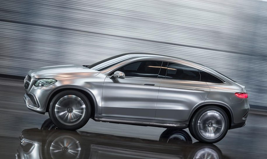 Mercedes показал BMW X6 - в форме Concept Coupe SUV
