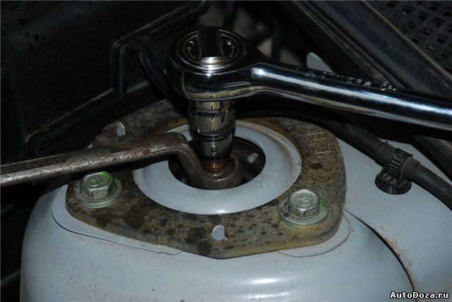 Как заменить передние и задние пружины и амортизаторы на Mazda 3 Своими руками