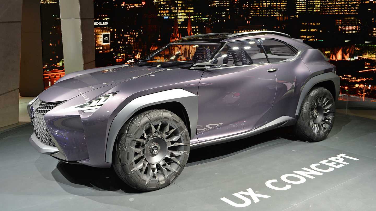 Компактный кроссовер Lexus на базе UX может дебютировать в Женеве
