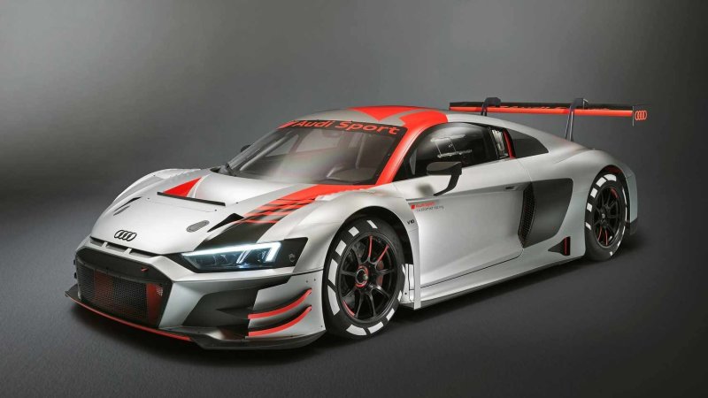 Audi Sport играет с дорожно-легальным GT3-вдохновленным R8