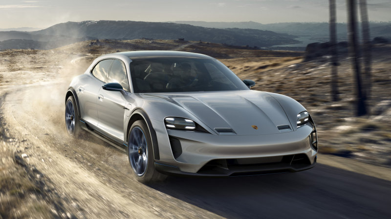 Porsche разрабатывает четырехмоторную электрическую трансмиссию для внедорожника