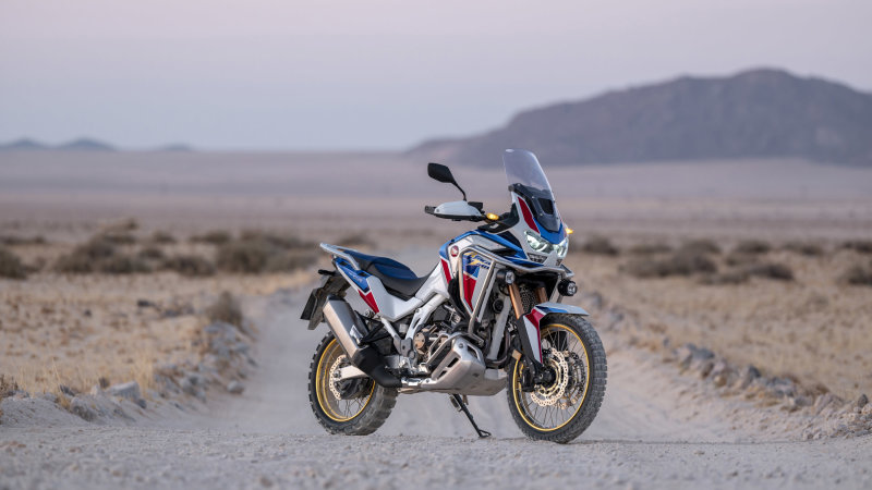 Honda начала выпускать легкие и мощные мотоциклы модели Africa Twin 2020