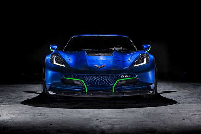 Genovation дебютирует на своем полностью электрическом суперкаре Corvette с механической коробкой передач